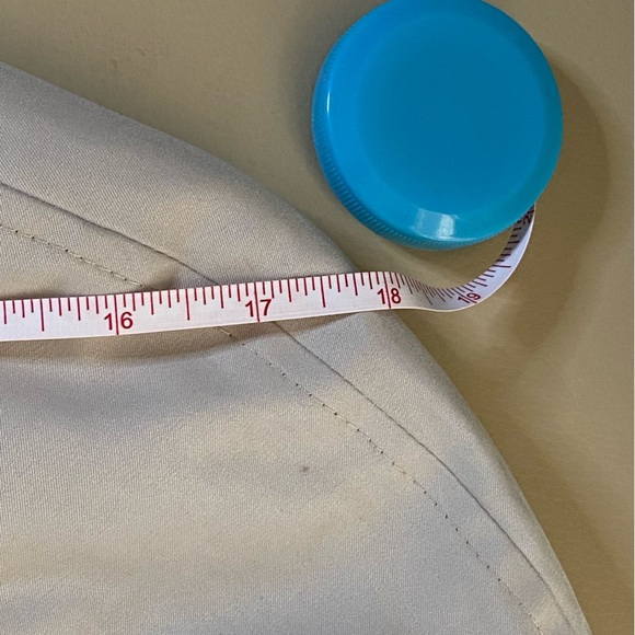 London Fog Coat - Picture 6 of 13